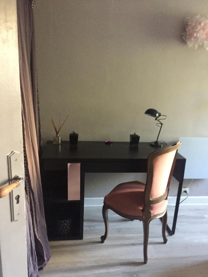 Charmante Chambre Privee 5/10 Mn Du Centreville/Port-Jardin/Parking Nice Ngoại thất bức ảnh